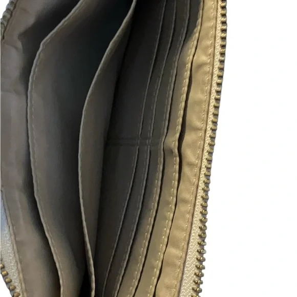 Coach Yellow and Cream Clutch with Leather Texture - Picture 3 of 3